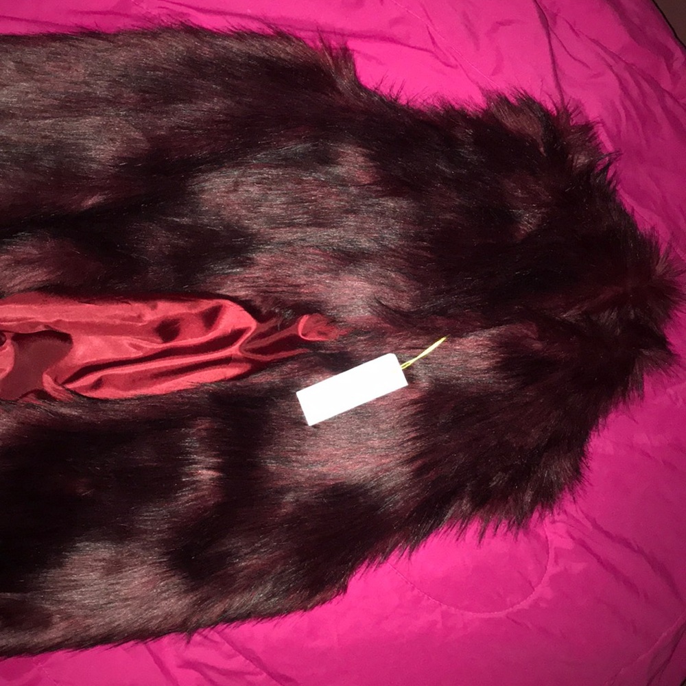 Never worn! Brand new.